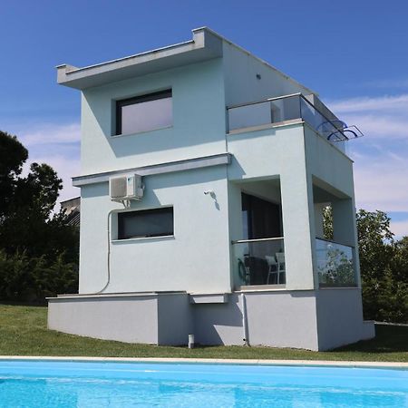 Blue Avenue Aparthotel Παλιούρι Εξωτερικό φωτογραφία