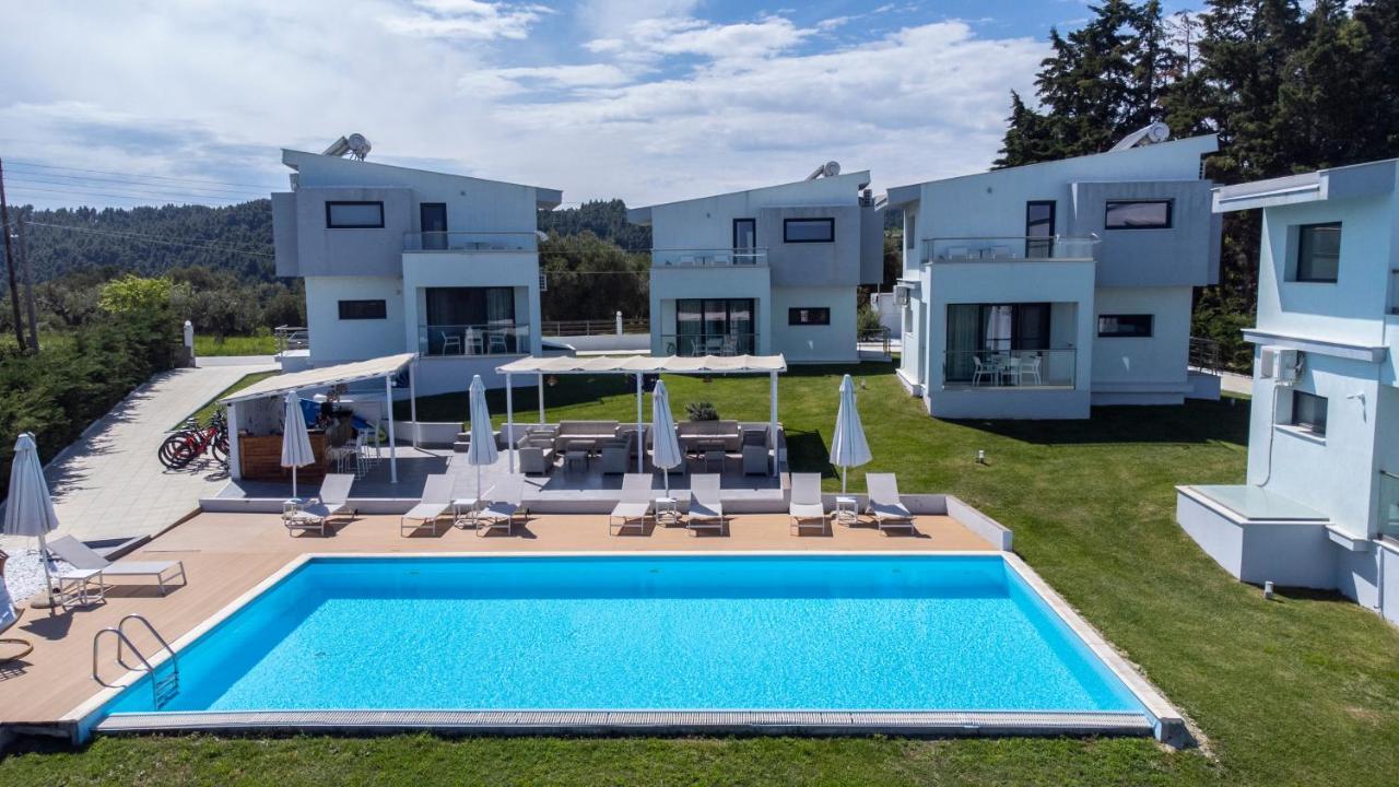 Blue Avenue Aparthotel Παλιούρι Εξωτερικό φωτογραφία