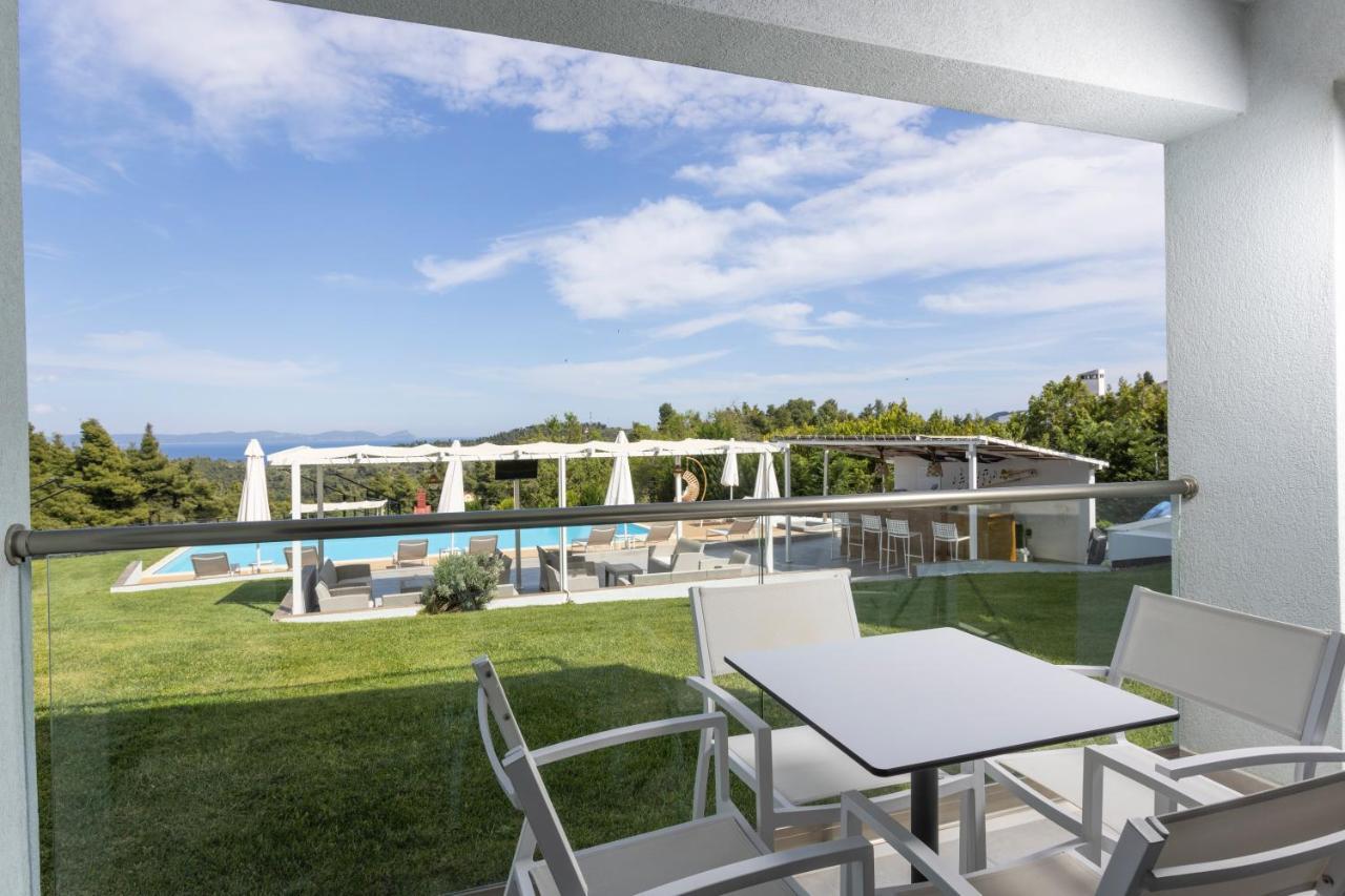 Blue Avenue Aparthotel Παλιούρι Εξωτερικό φωτογραφία