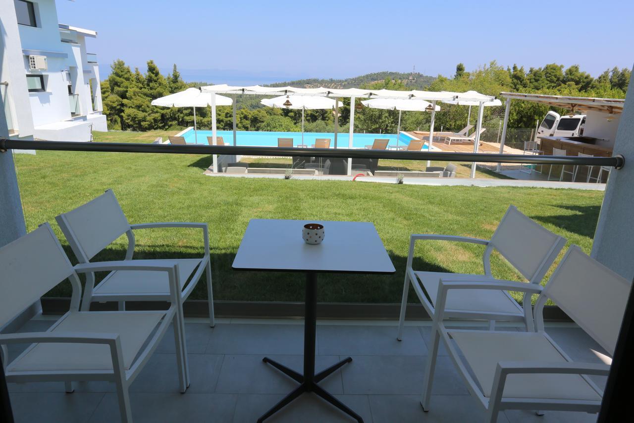 Blue Avenue Aparthotel Παλιούρι Εξωτερικό φωτογραφία